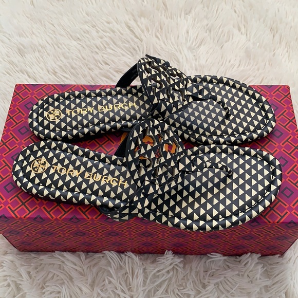 Tory Burch Miller sandals triangle geo sandal - Picture 2 of 13